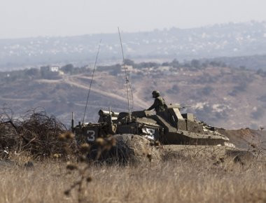 Βομβαρδισμός συριακής πολιτοφυλακής στα Υψίπεδα του Γκολάν από ισραηλινά μαχητικά